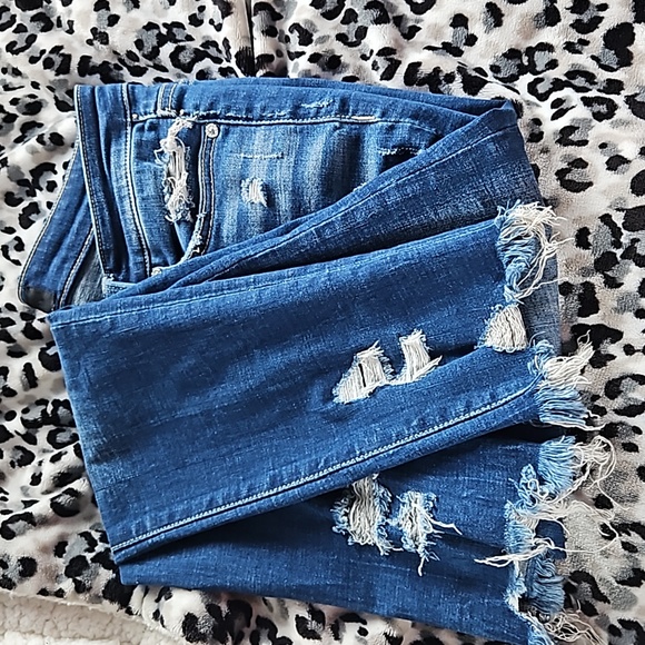 Jeans - Picture 2 of 3